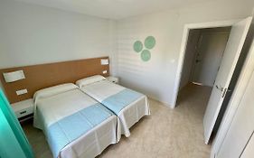 California 1 & 2, Family Only, By Hoteles California